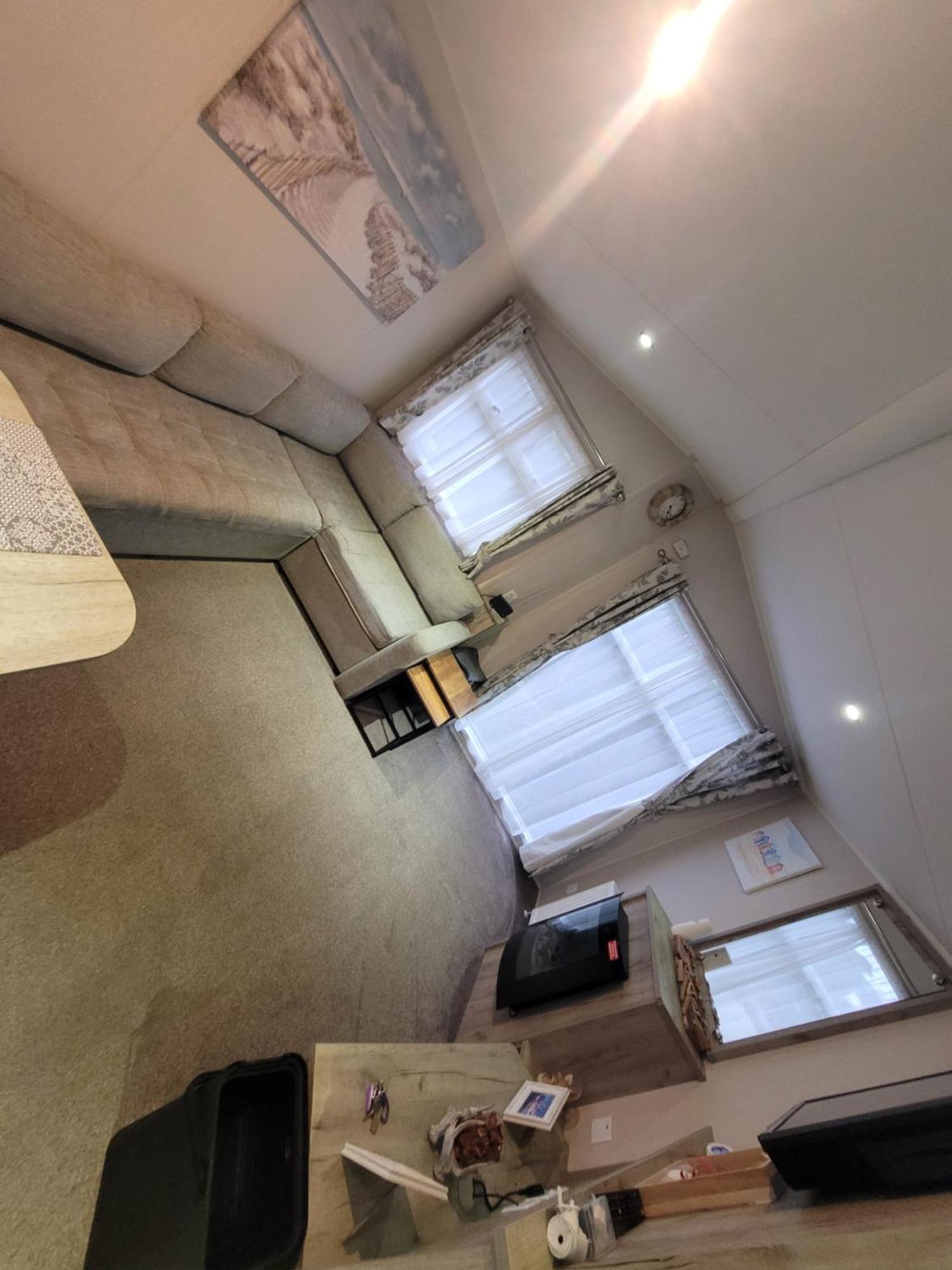Spacious 8 Birth 3 Bedrooms A22 Unity Beach Holiday Resort Unity Brean 1 Pet Stays Free Berrow Екстериор снимка